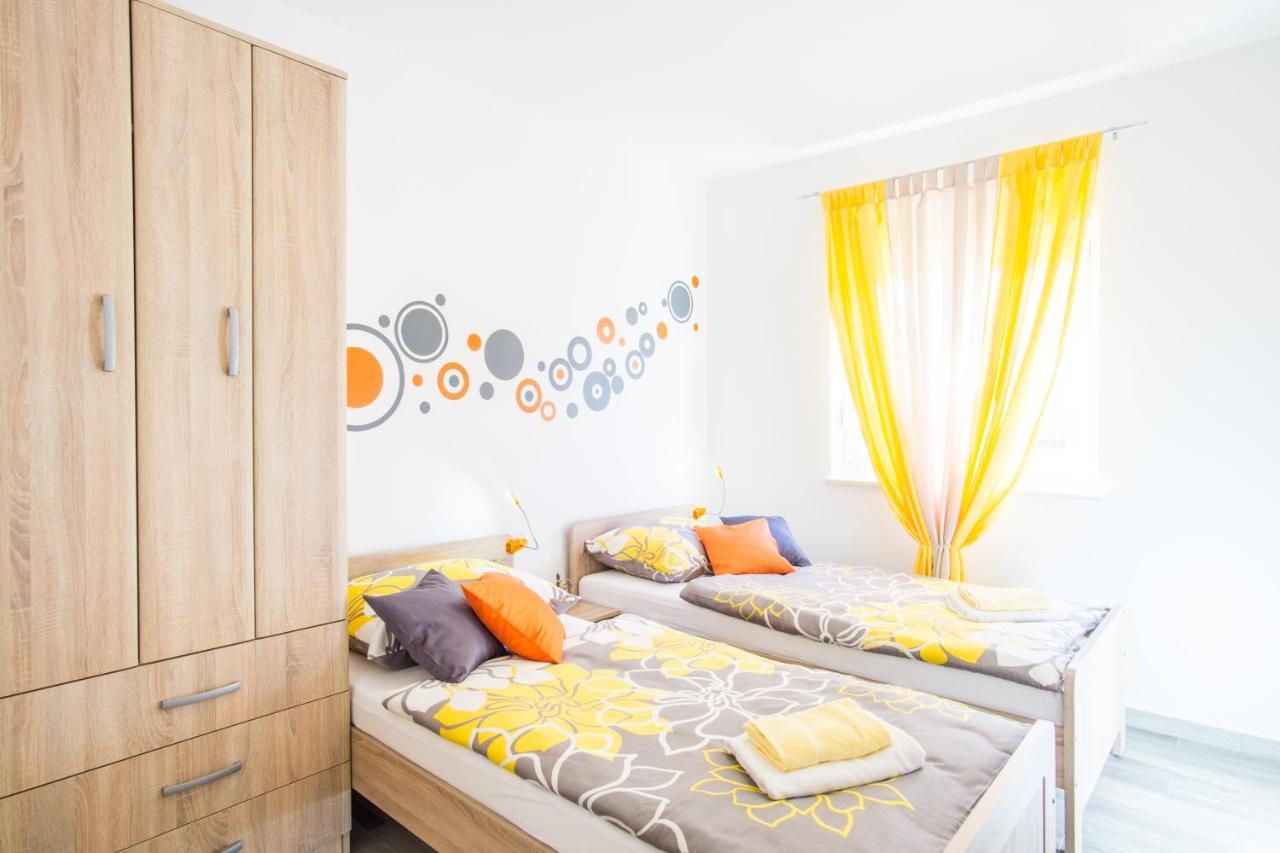 Casa Matea - 90 M From The Sea, New Private Swimming Pool Apartment พูลา ภายนอก รูปภาพ
