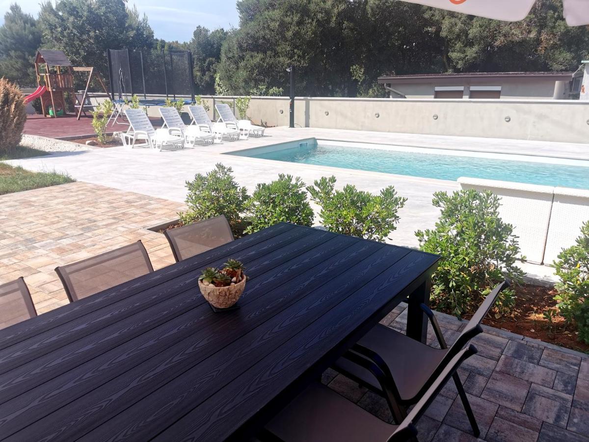 Casa Matea - 90 M From The Sea, New Private Swimming Pool Apartment พูลา ภายนอก รูปภาพ