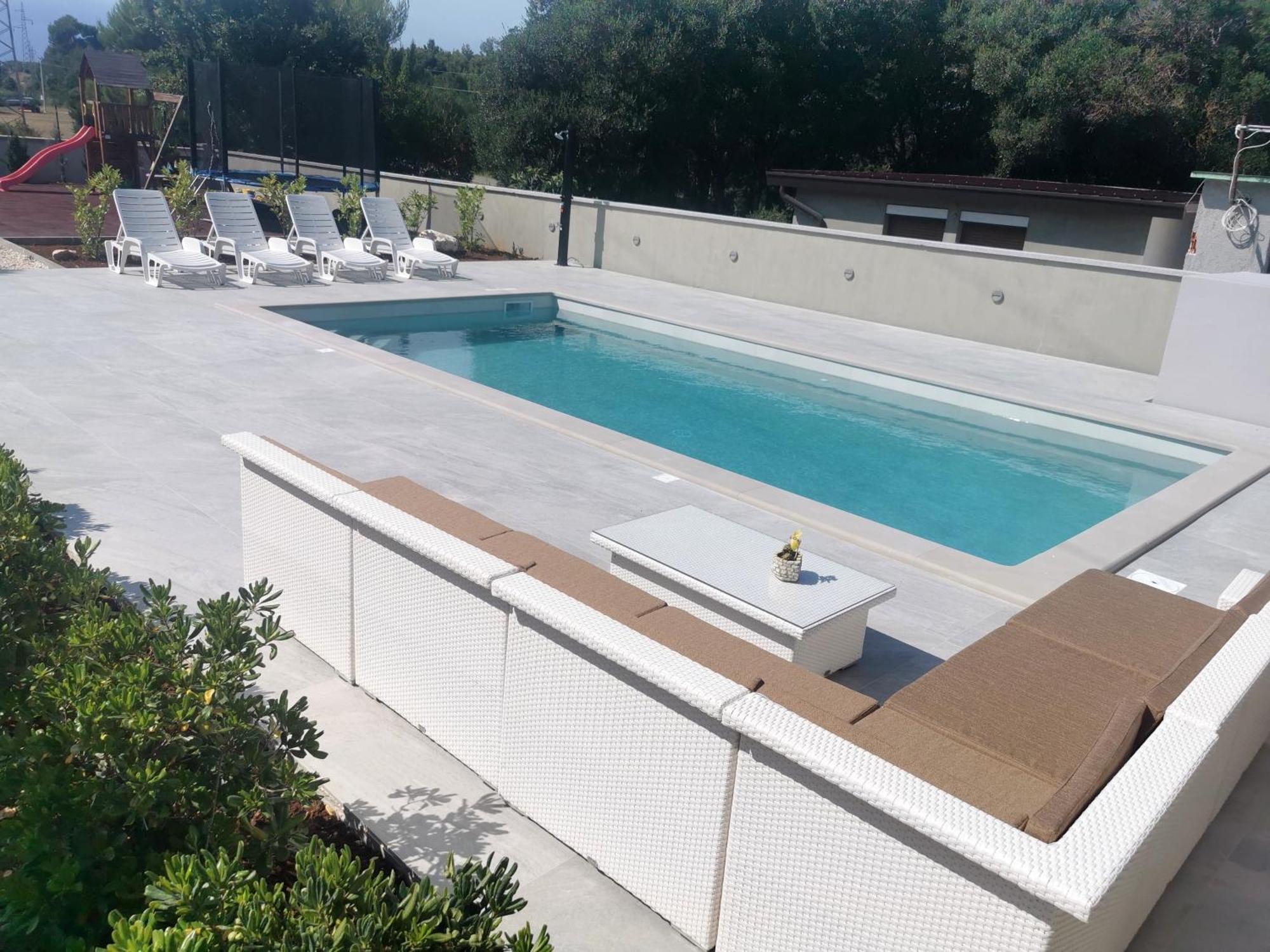 Casa Matea - 90 M From The Sea, New Private Swimming Pool Apartment พูลา ภายนอก รูปภาพ